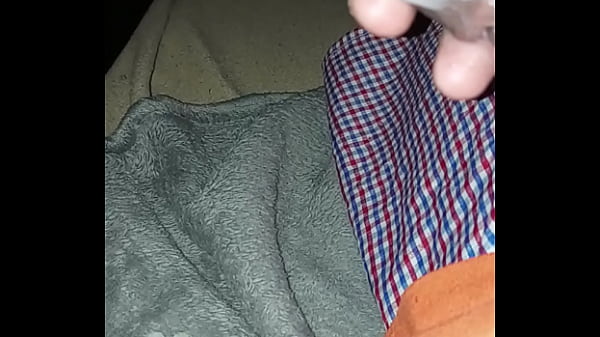 Zohorny123 busting a nut