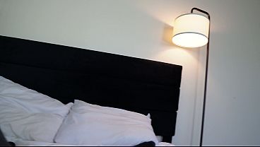 Nonton Bratty Big Titty British Stepsis Kylie Jones Won't Let You Fuck Her Til You Eat Her Pussy thumbnail