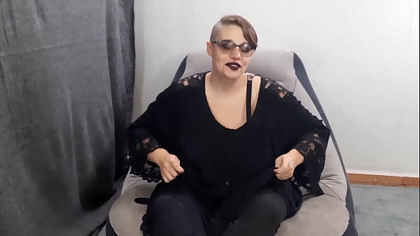 Play MP4 - First Eight Minutes - Submissive Kitten - Part 1 - POV