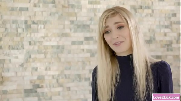 Lesbian babe facesitting her assistant