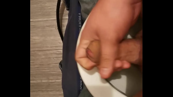 Play MP4 - Rica m&aacute;sturbada