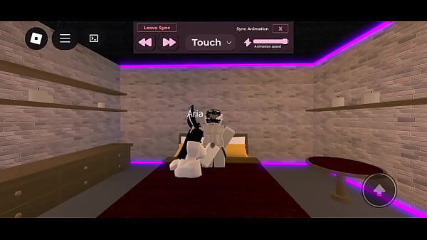 Pequeña zorra graba su primer video