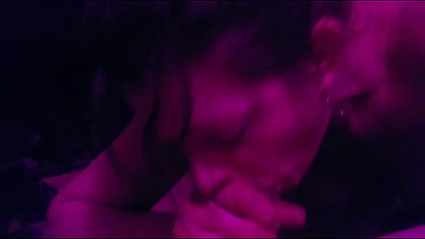 Doyle can'_t get enough of tloves throat