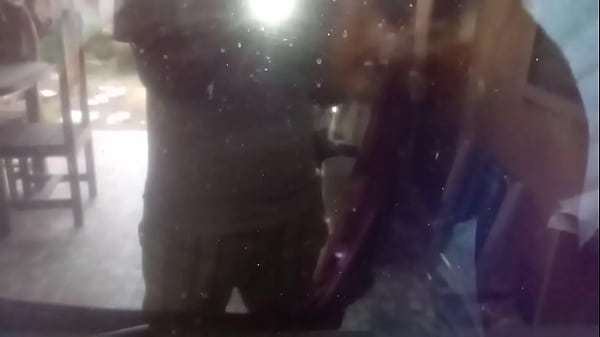 Puta mandando macho filmarpra mostrar o corno