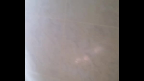 Yo En El Ba&ntilde;o thumbnail