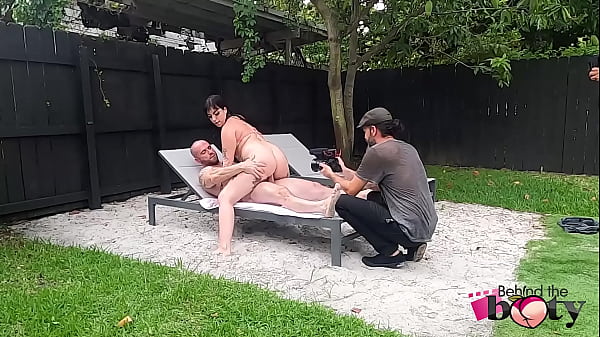 Play MP4 - BTS PAWG tenshiitushii  Gets Fucked Danny Steele Behnd The Booty