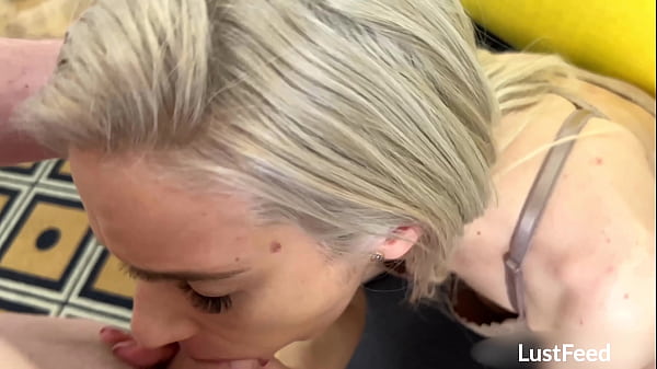 Nonton Hot Skinny Blonde Milf Gets Fucked In Her Stockings thumbnail