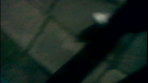 Play MP4 - Vecinita espiada