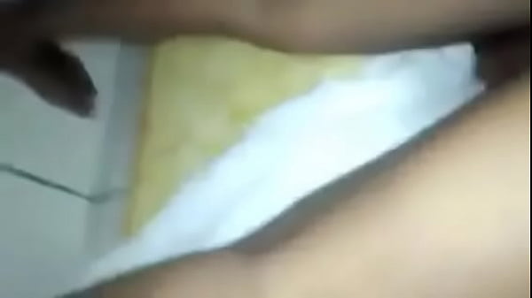 Play MP4 - Enrabando vizinha cavala