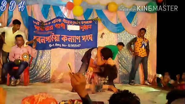 Open Dance Hungama (Bhojpuri Stage Dance) 
