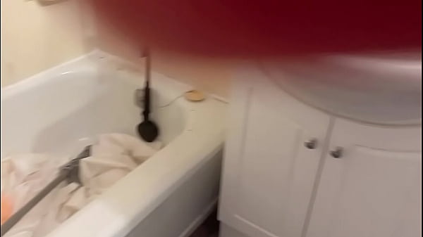 haha cook her pizza then her pussy make out flood