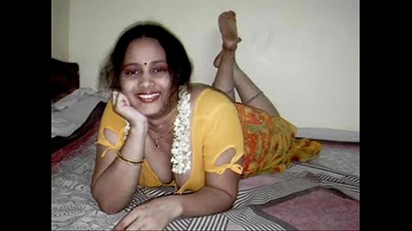 Play MP4 - kotthaga pelli aiena ammaie first night mucchatlu - By  telugu Audio HIGH