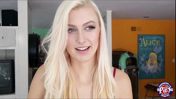 Play MP4 - Sex with cute blonde girl