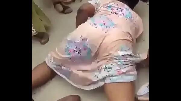 Play MP4 - Twerk video for Swahili East Africa