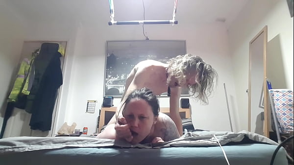 Poundingthe fuck out ofmy milfs tightass