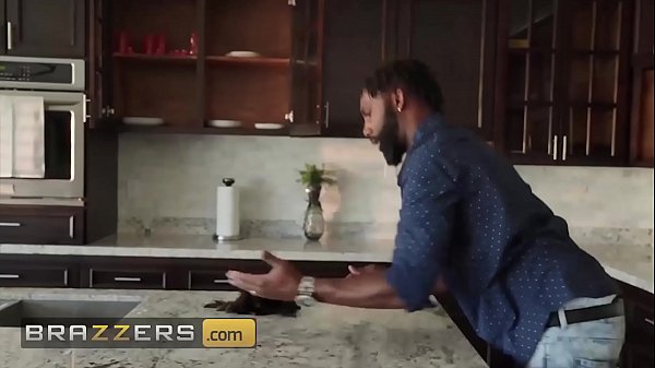 Cheating Wife (Moriah Mills) Gets Drilled_By Husbands_Pal - Brazzers