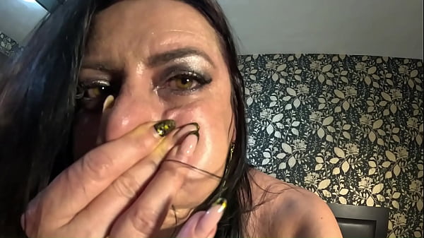 Nonton Air Holding In Pantyhose & Shiny Bra &ndash; Puffy Cheeks, Red Face & Intense Struggle thumbnail