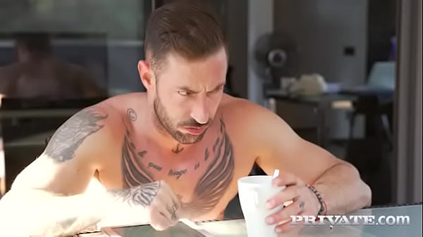 Angel Wicky curvy busty_babe enjoys anal