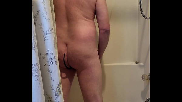 Pig tail bathroom cum jack off_Danson Ray