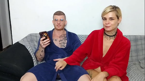 Respondendo aos seguidores de um jeito diferente 1&deg; episodio footjob e podolatria 