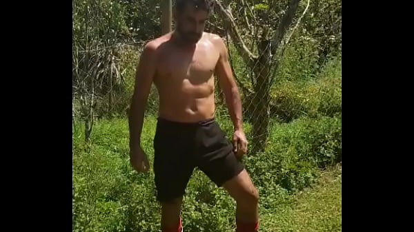 Nonton Quem Curte Sexo Ao Ar Livre? thumbnail