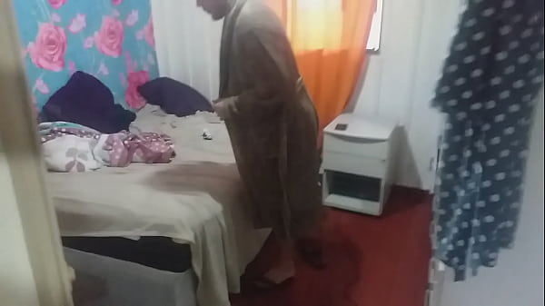 Hetero casado sendo arrombado por seu amigo Parte 1