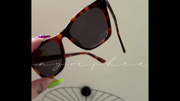 Tu valides mes nouvelles lunettes de soleil 