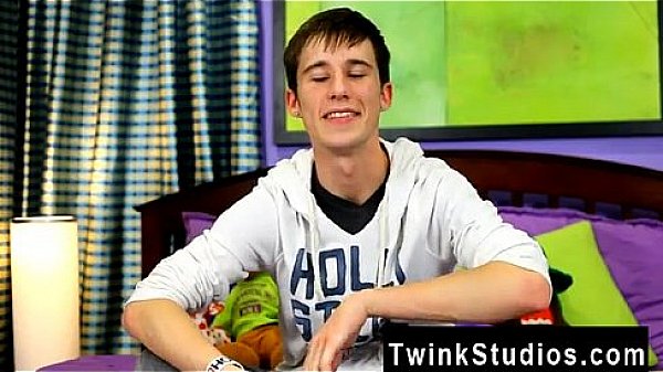 Amazing gay scene As if the beaches of SoCal weren't appealing 