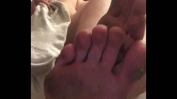 Stinky Socks & Feet Joi thumbnail
