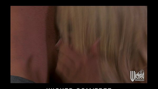 Big-tit blonde MILF Stormy Danielsfucked on the_hood of her car