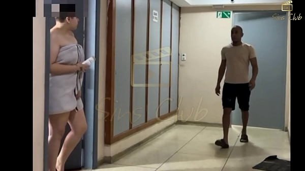 Nonton Rabuda Safada Traiu A Pr&oacute;pria Namorada Um Preto Roludo - L&eacute;sbica Volta Para Configura&ccedil;&atilde;o De F&aacute;brica E Acaba Caindo Na Tenta&ccedil;&atilde;o De Uma Rola Enorme E Grossa thumbnail