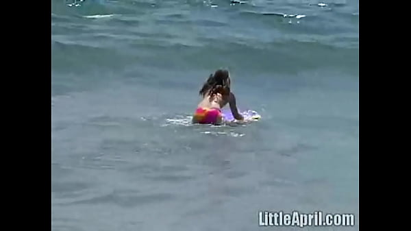 Play MP4 - Little april outdoors showing off her body