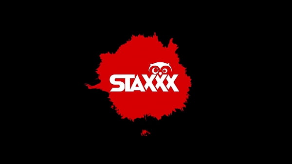 Play MP4 - Japanese waitress food gangbang