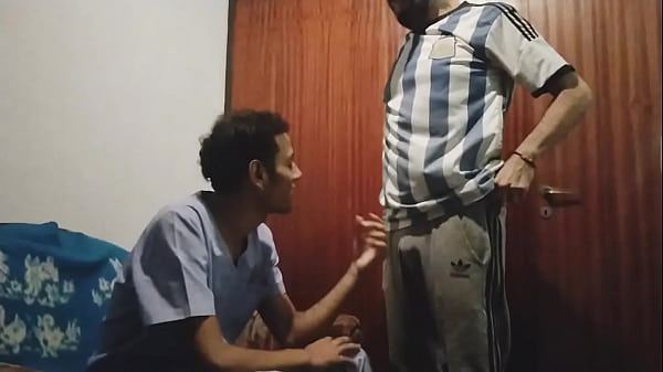 Me La Chupo Y Me Lo Folle Despues De La Sesion thumbnail