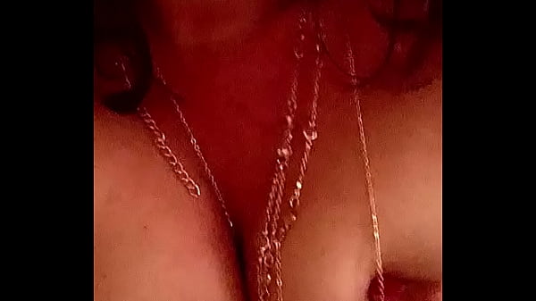 Play MP4 - ZapaTits&colon; yes&comma; my tits