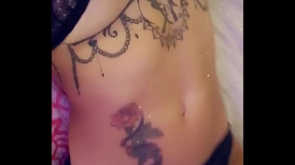 Cc mes chatons, comment ca va aujourd'hui ?moi j ai tres chaudPlein de ... 