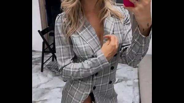 Stamattina ho realizzato un vostro video personalizzato chi indovina che ho fatto #sexy #blonde #secretary # cu 