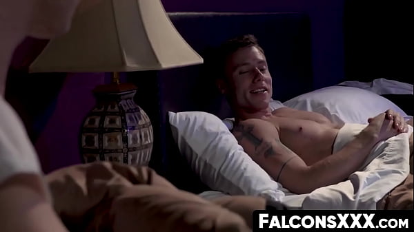 One jock slowly seduces a little twink until he's balls deep inside of his ass and enjoys it all. 