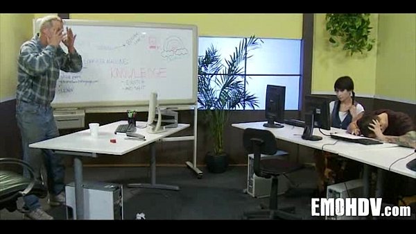 Emo whore_gets fucked 041