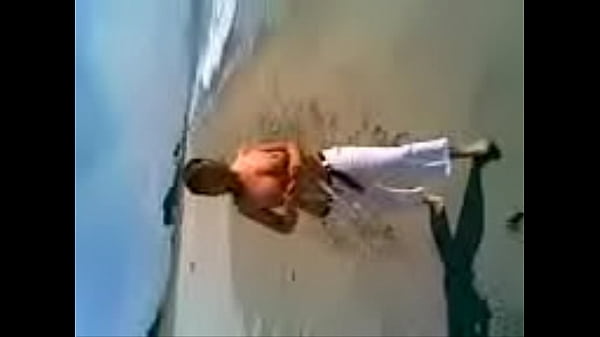 Nonton Justine Adams Topless On Papamoa Beach 1 thumbnail
