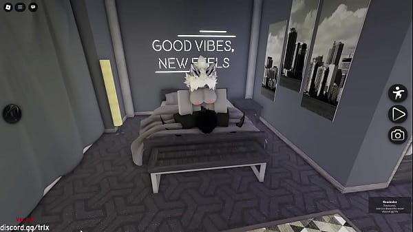 Nonton Shark Women Yet Again, Still Make Me Drool. thumbnail