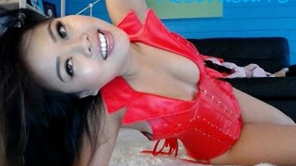 Astrodomina fetish sub turns into a sex 19 tease