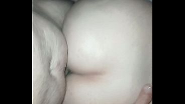 Metendo em todos os buracos da casada