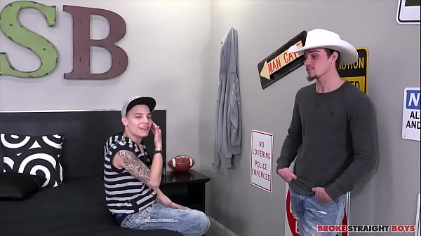 Hot Broke Guys Have Fun Fucking 