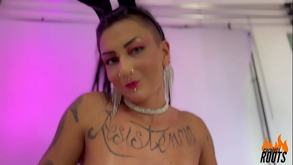 Play MP4 - Caroleta Roots bem sexy e gostosa&period; &lpar;ESPECIAL DE P&Aacute;SCOA 2024&rpar;