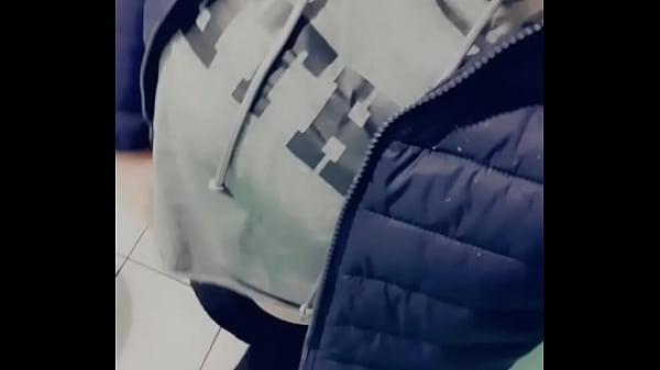 Nonton Petit Teasing Coquin Dans Les Toilettes Publiques - ( Rattrapage De Contenu ) thumbnail