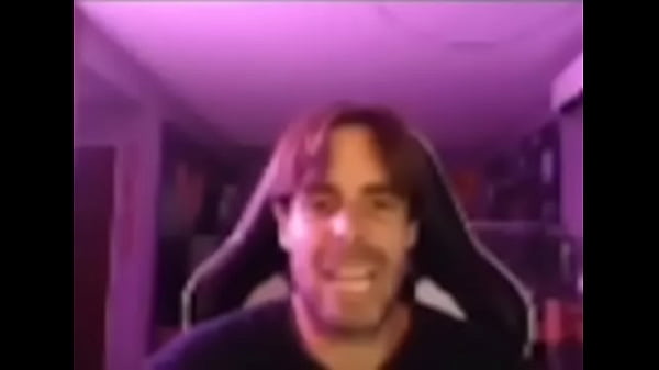 Play MP4 - un saludo dirigido a los papus