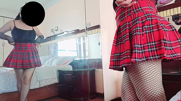 Me canse de esperar a_mi novio y me fui al hotel con mi mejor_amigo