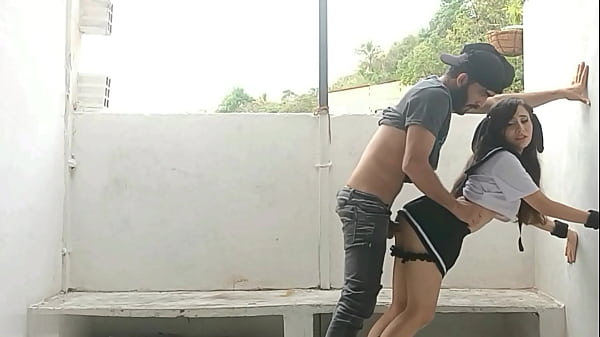 Peque&ntilde;a Hijastra Necesita A Su Padrastro Para Ser Consolada Sdproducciones-porno En Espa&ntilde;ol thumbnail