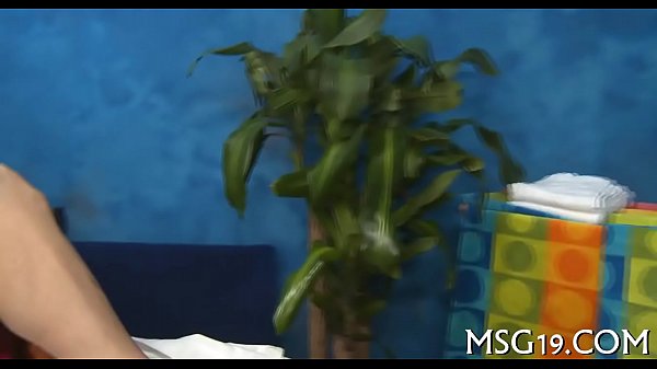 Blondie gangbanged in a massage room 